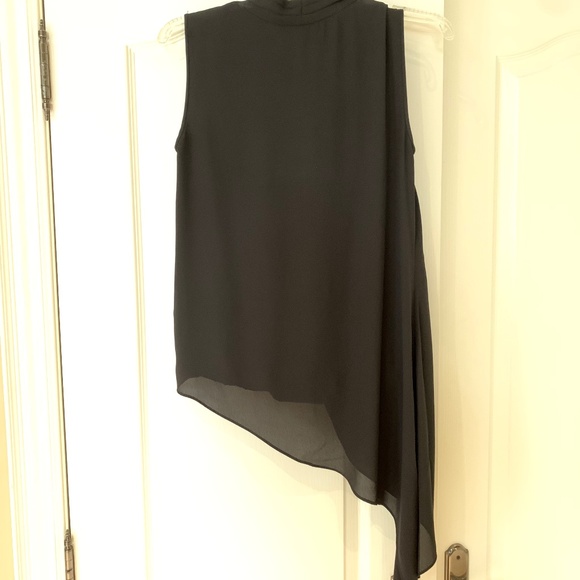 BCBGMaxAzria Black Sleeveless Assymetrical Blouse, Size XXS - Picture 2 of 6